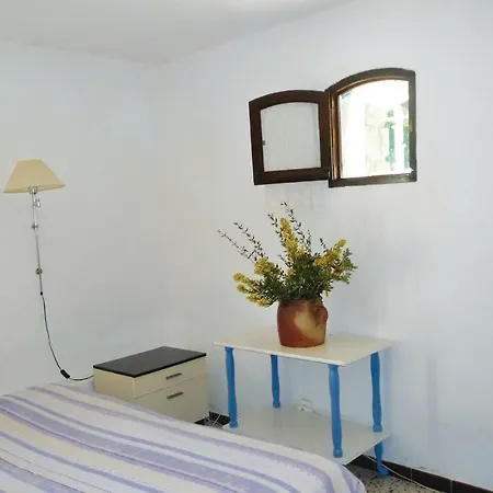 Apartment 3 Bedroom Lovely In Calvi (Corsica)